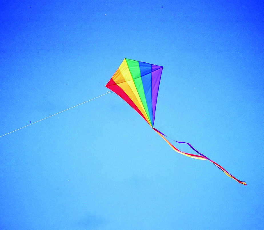 When the flag flies, so do kites