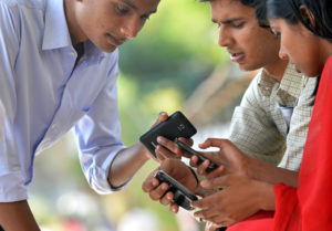 Internet subscriptions in Delhi rose by 38 million in a decade: Report
