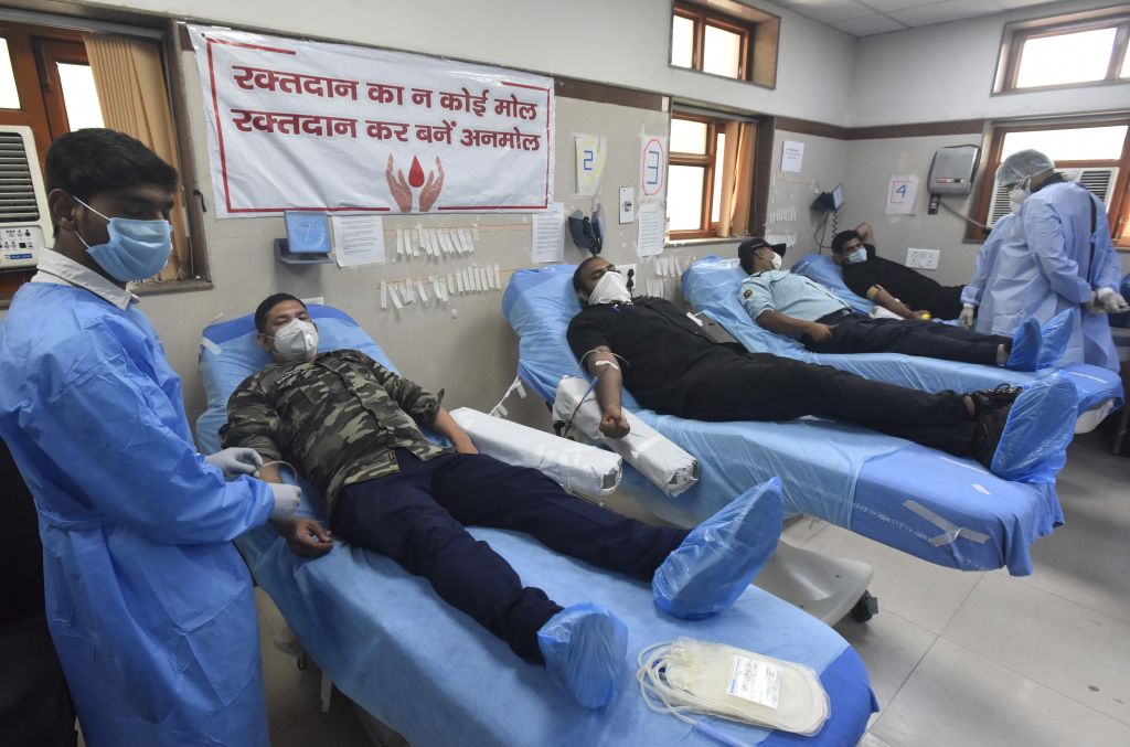 Blood banks hit by pandemic