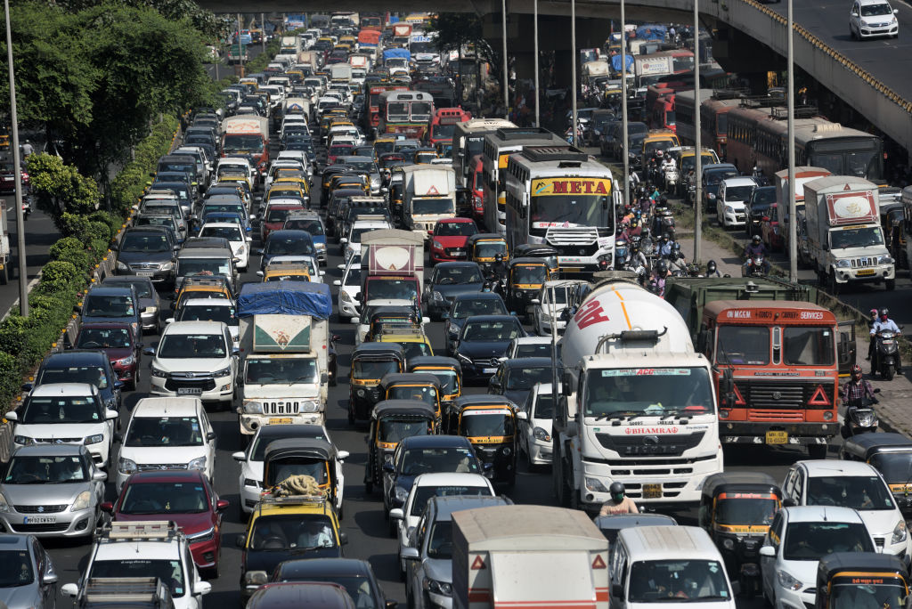 Blockades and heavy traffic choke Delhi roads
