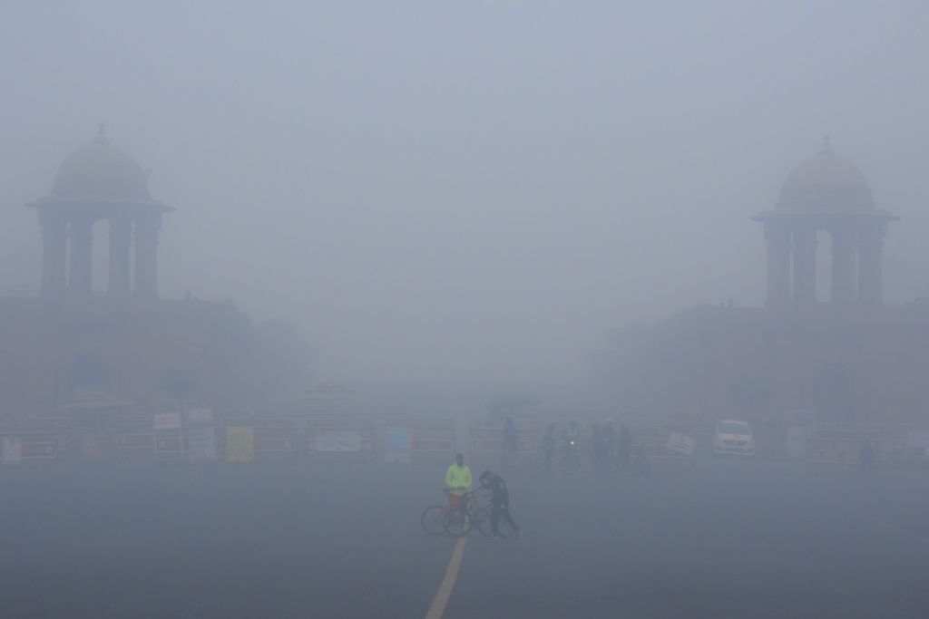 A view of Rashtrapati Bhavan in fog and haze