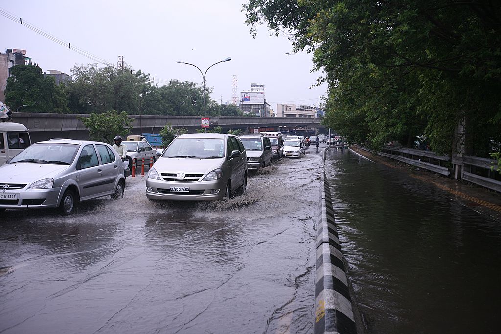 Heavy rains cause extensive waterlogging in Delhi, traffic movement affected