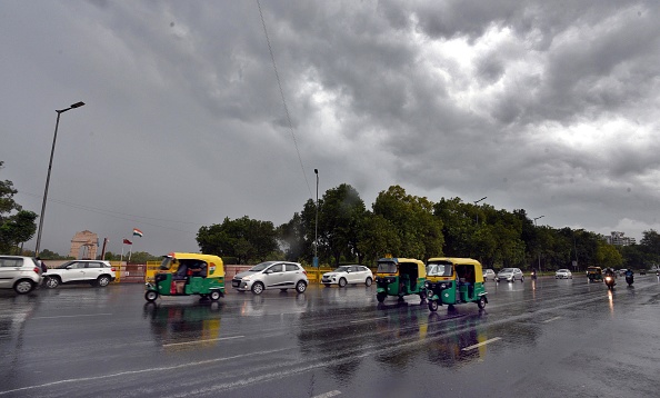 IMD predicts rain for next 2 days in Delhi