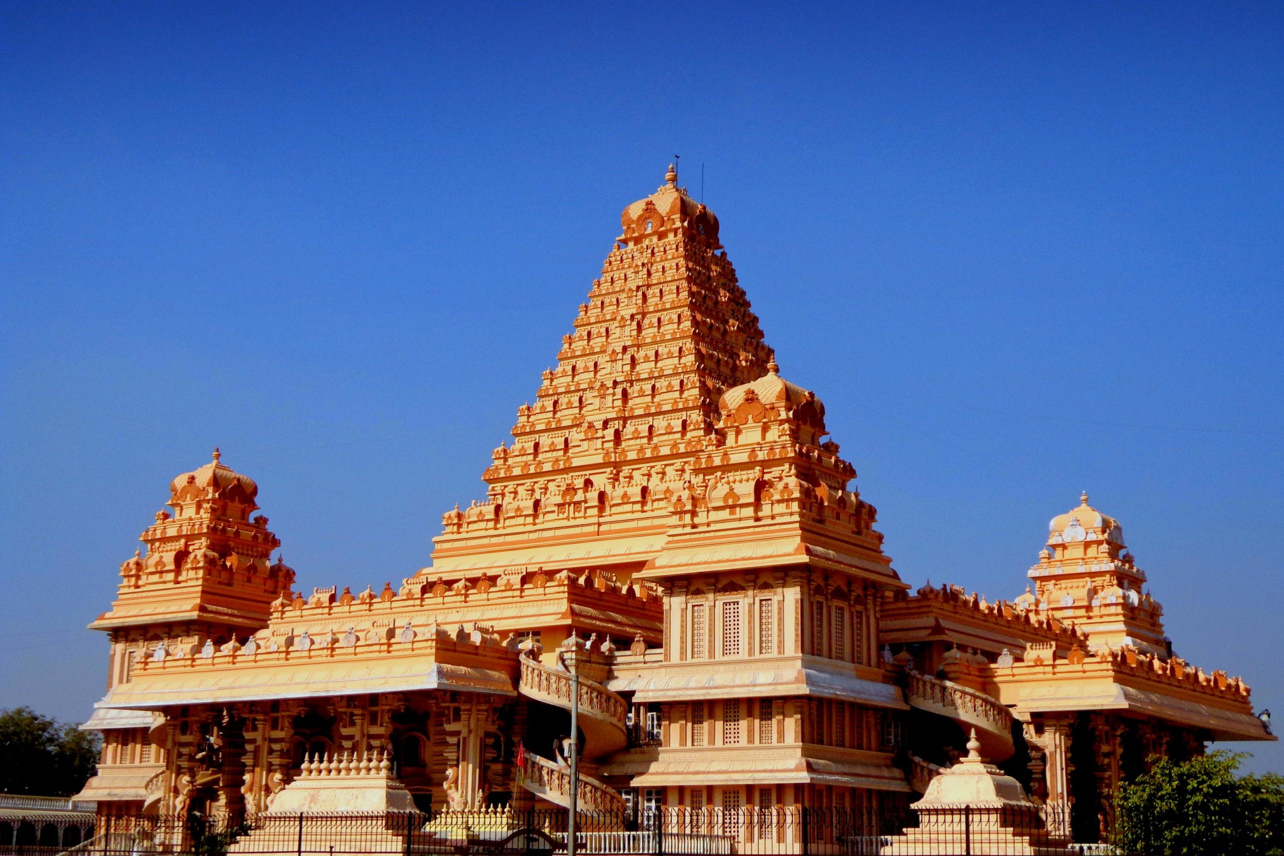 Temples in Delhi open for Navratri under strict Covid rules