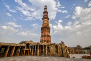 Qutub Minar, Ayodhya land dispute