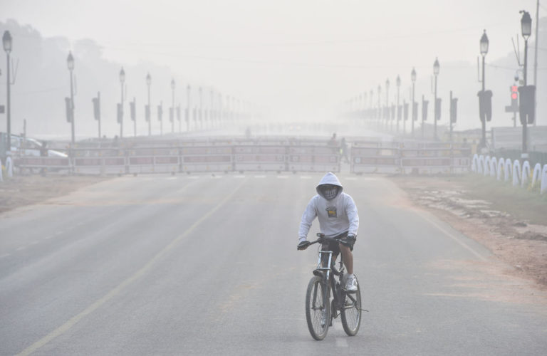 Delhi records another cold morning with 8.7 deg Celsius