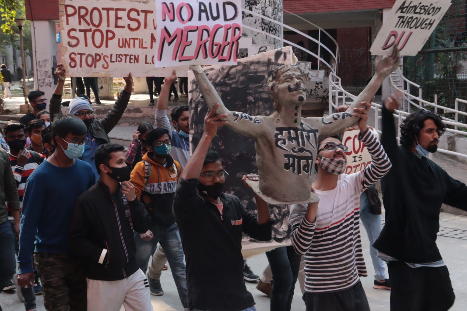 Angry strokes: protests continue at the College of Art, Delhi