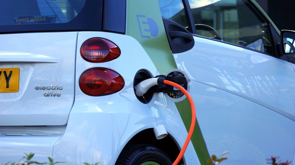 Delhi transport shortlists four research fellows to improve electric vehicle policy