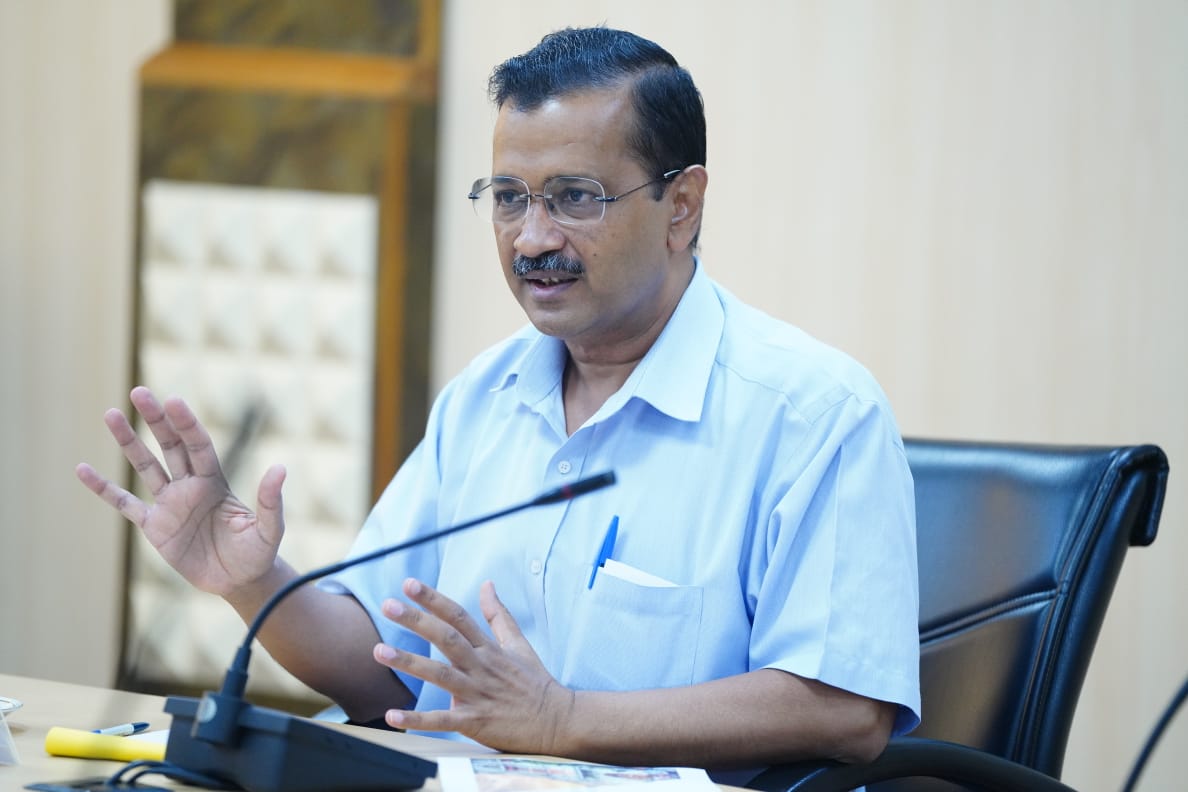Delhi LG recommends CBI probe into Delhi govt’s excise policy; AAP says ‘‘BJP central govt is scared of u