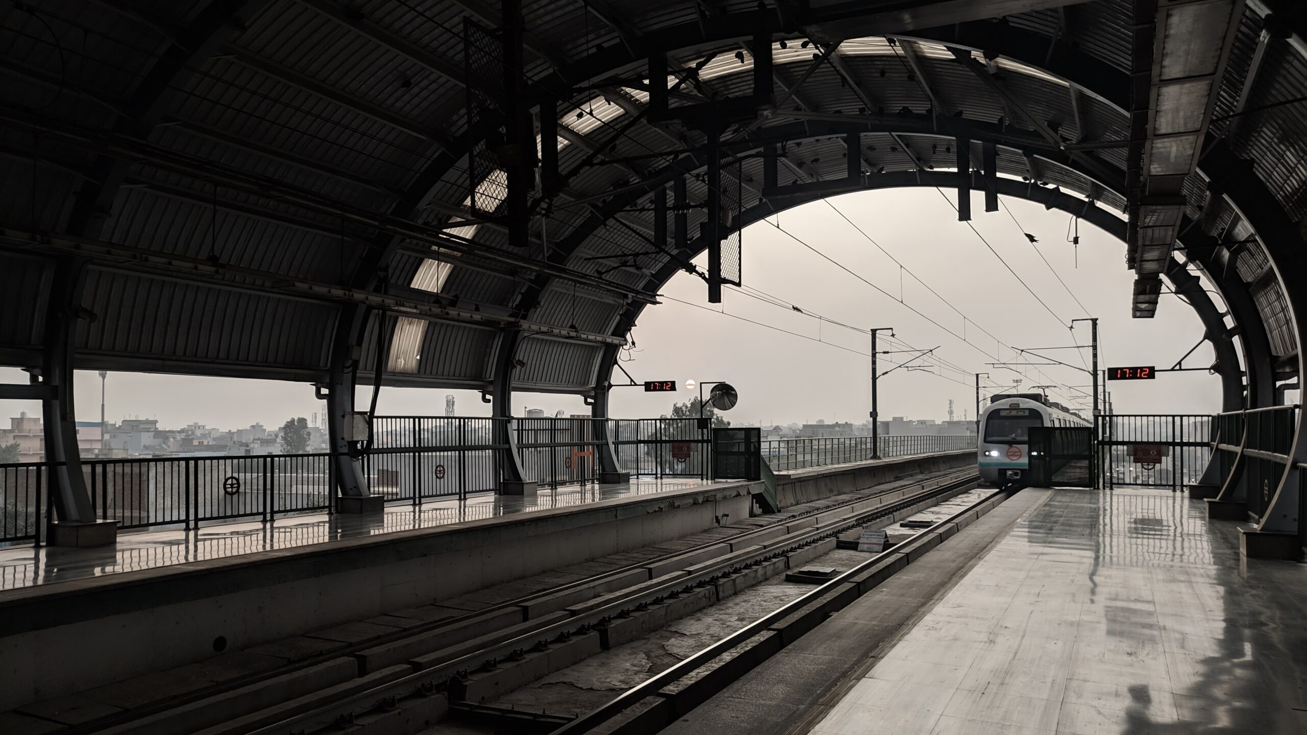 Man attempts suicide by jumping in front of a train at Moolchand metro  station - The Patriot