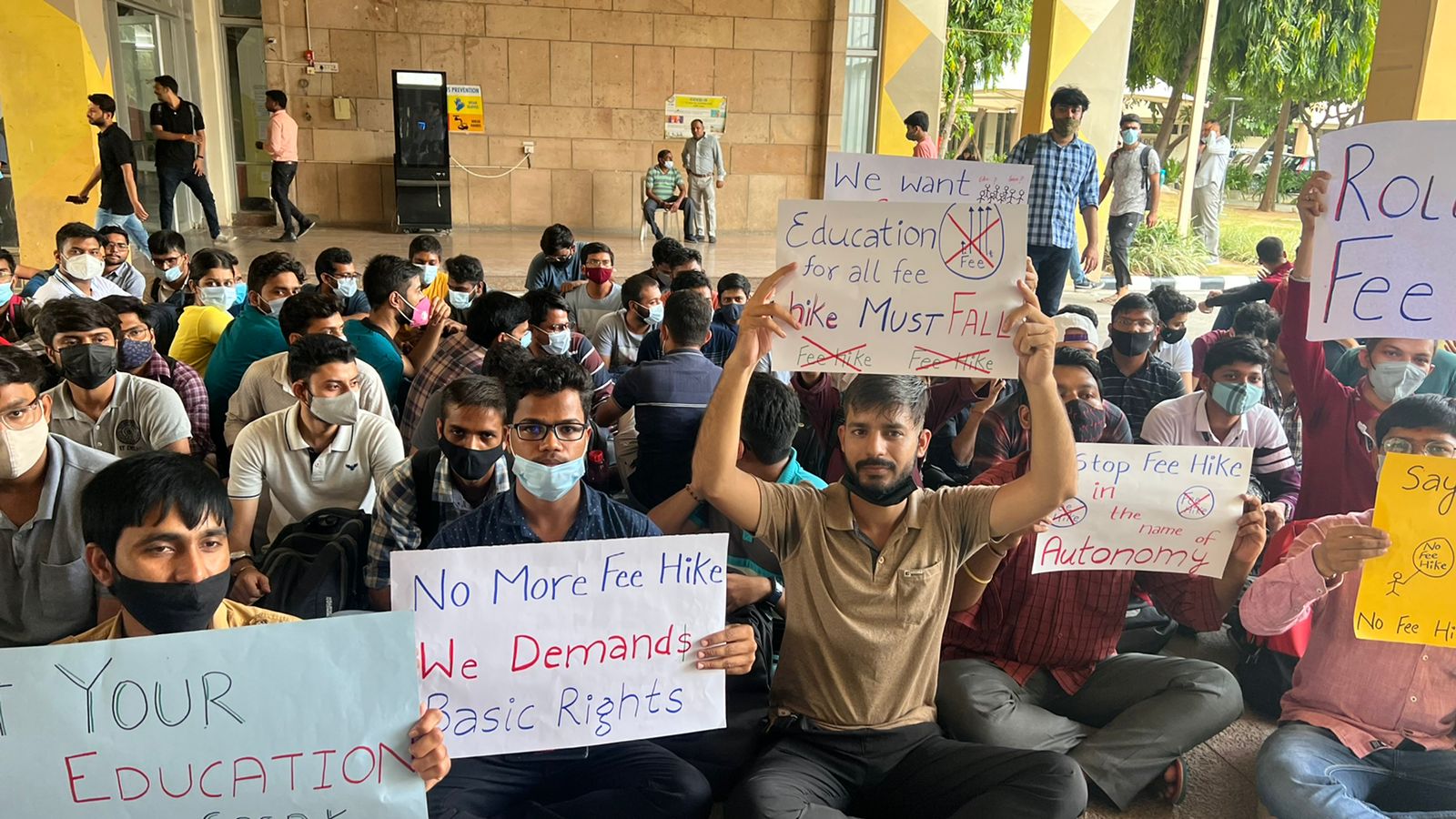 IIT Delhi: Administration responds to fee hike protests as President plans to visit the institution