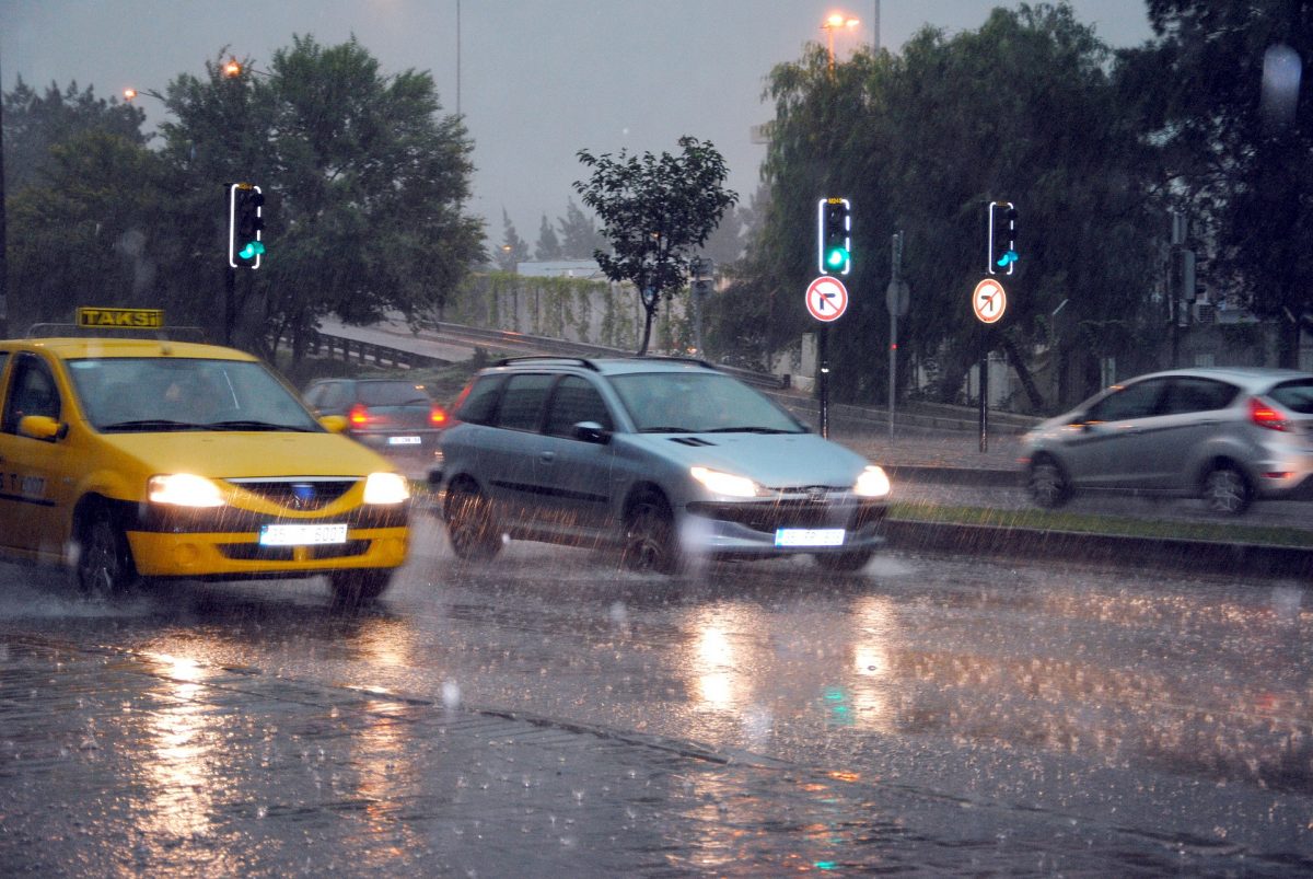 Rain in parts of Delhi brings relief from intense heat