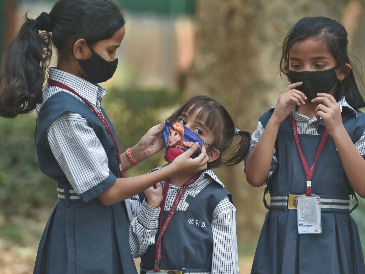 As temperature rises, Delhi govt asks schools to take steps to protect children from heat-related illness
