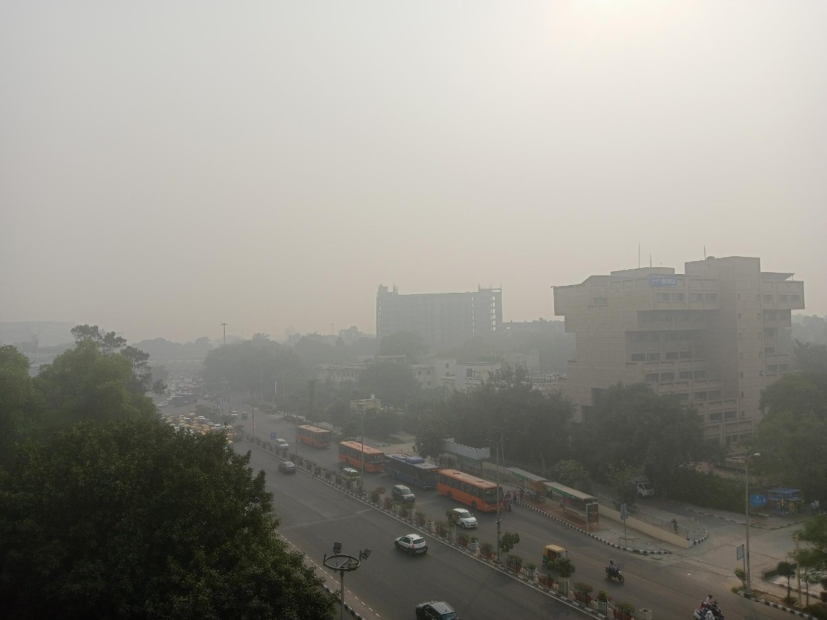 Delhi’s AQI dips to ‘very poor’ category