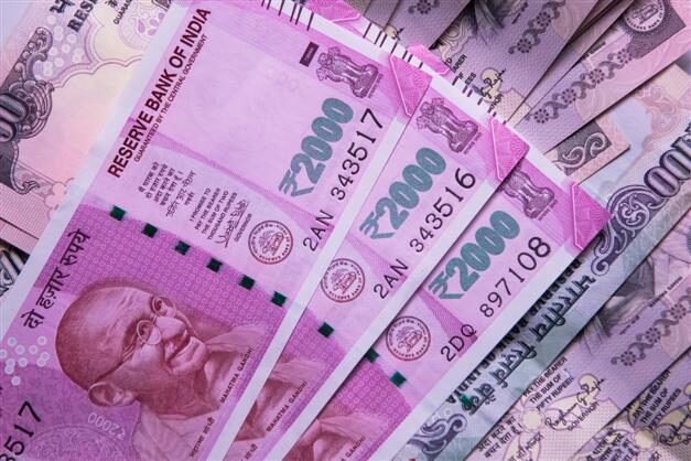 Rs 2,000 notes to be withdrawn from circulation, exchange them by September 30: RBI