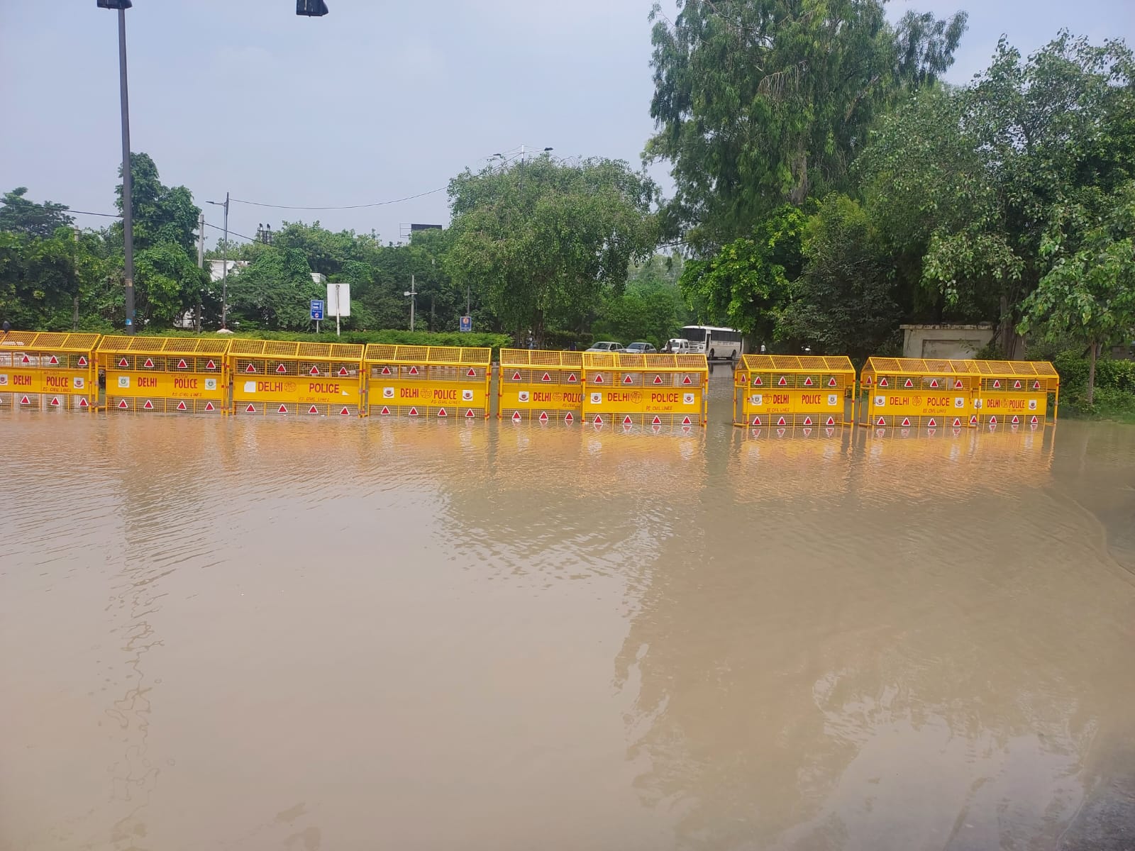 Delhi floods: Police issues traffic advisory for commuters