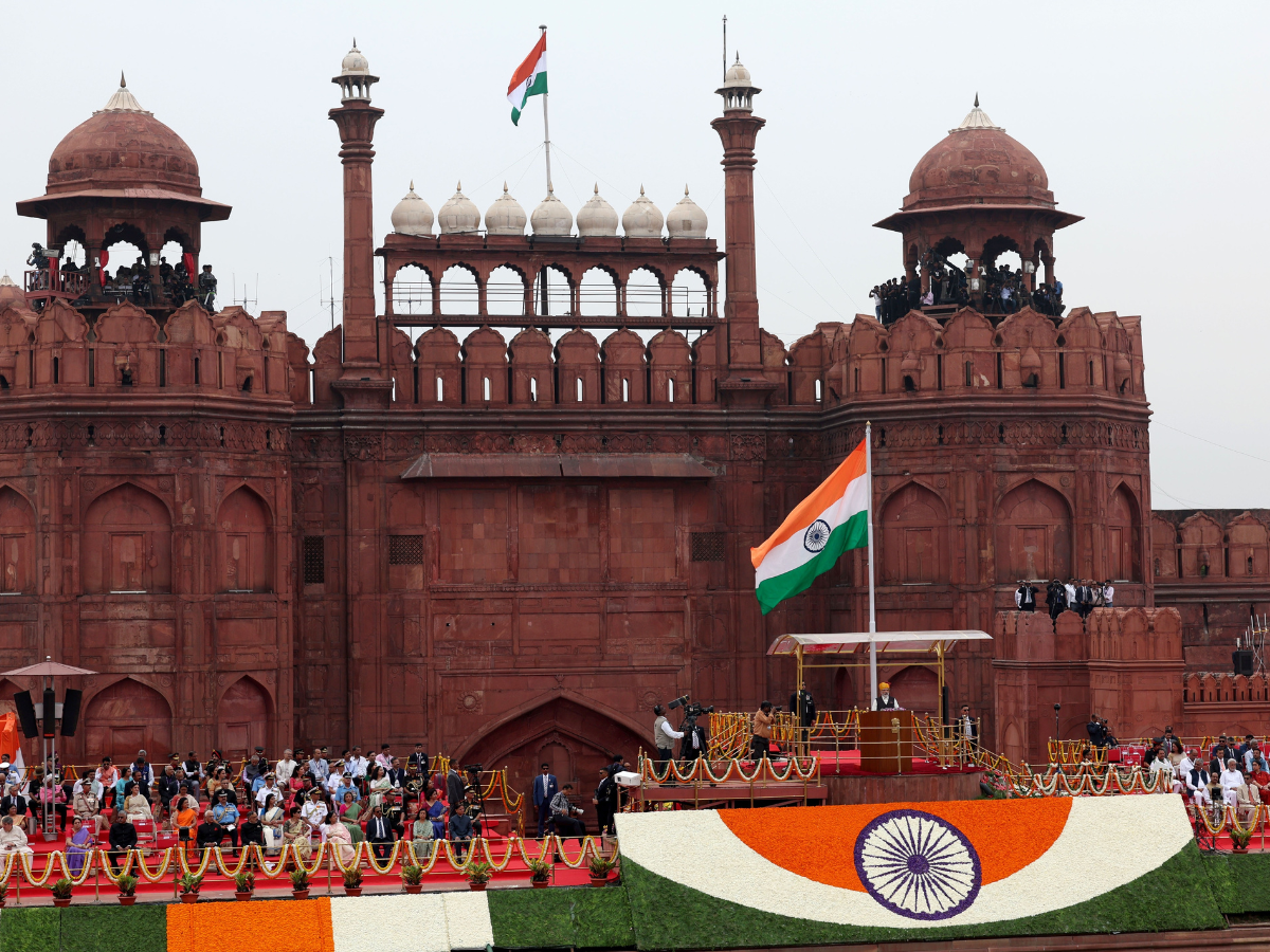I-Day Recap: PM Modi greets nation from the ramparts of Red Fort | PHOTOS