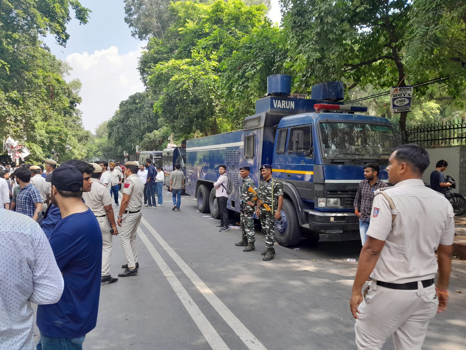 Multiple Delhi schools receive bomb threats, probe underway