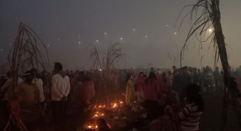 Chhath Puja: Yamuna’s toxic foam fails to dampen devotees’ faith