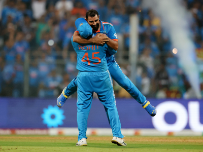 IND vs NZ: Shami picks seven on flat pitch as India beat New Zealand to enter final