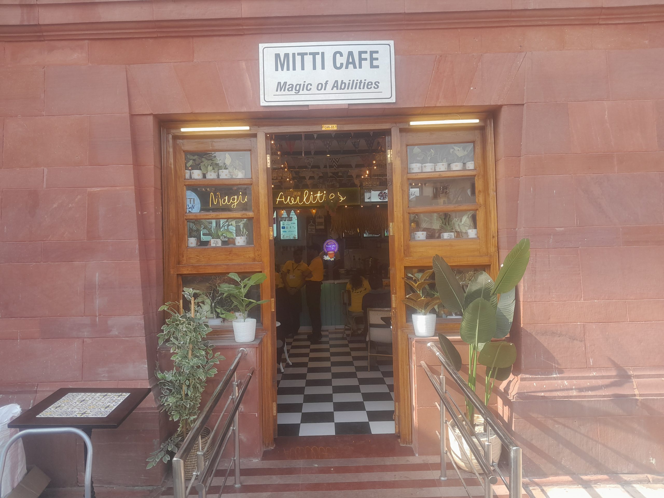Mitti Café: A place full of hope,smiles and the best kulhad chai