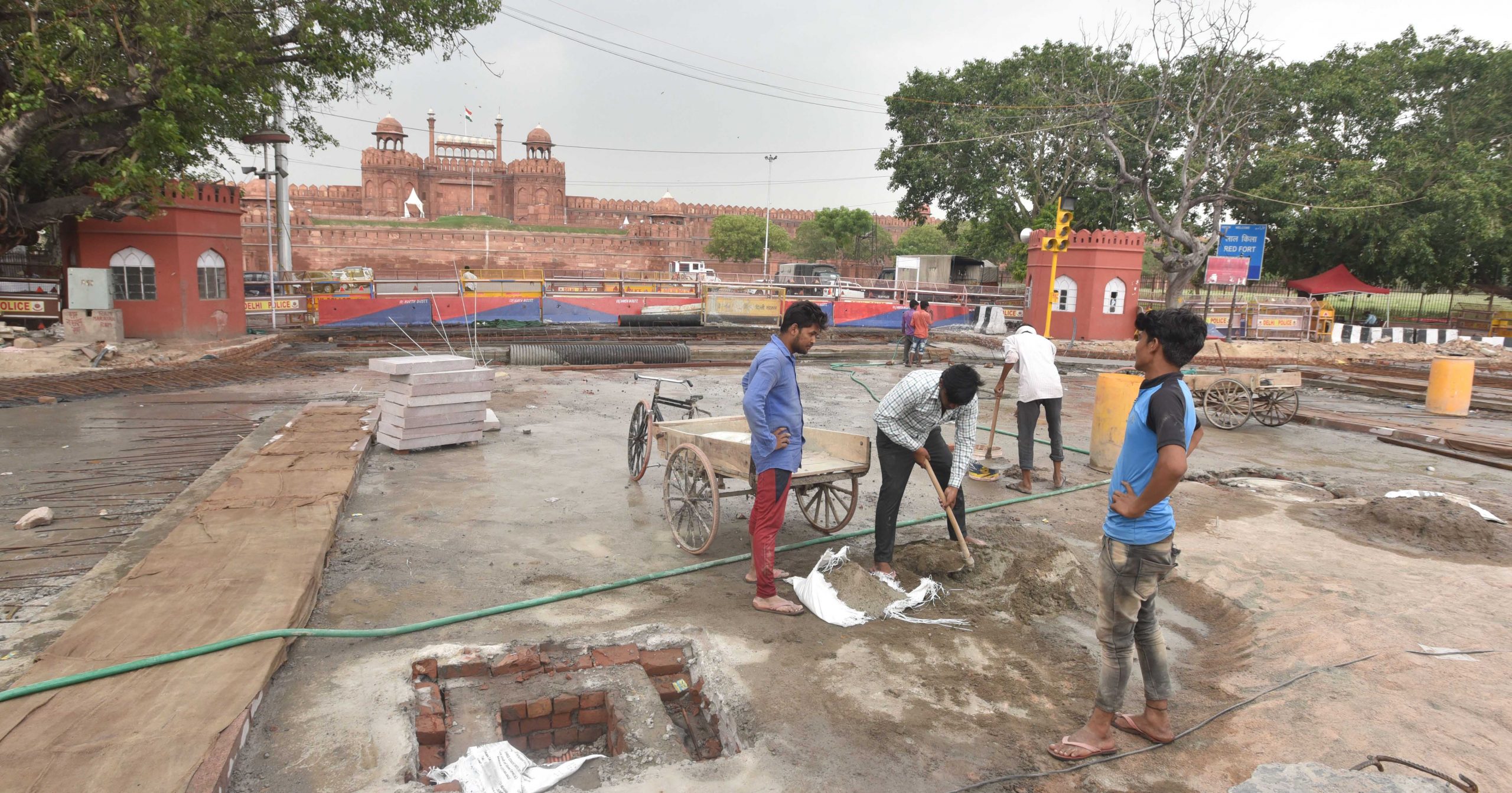 Delhi govt plans to upskill 1.20 lakh registered construction workers