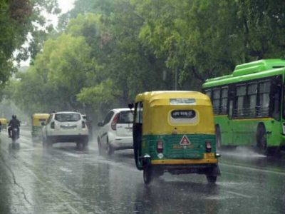 Light rain in Delhi today, minimum temperature settles at 31.6 degrees