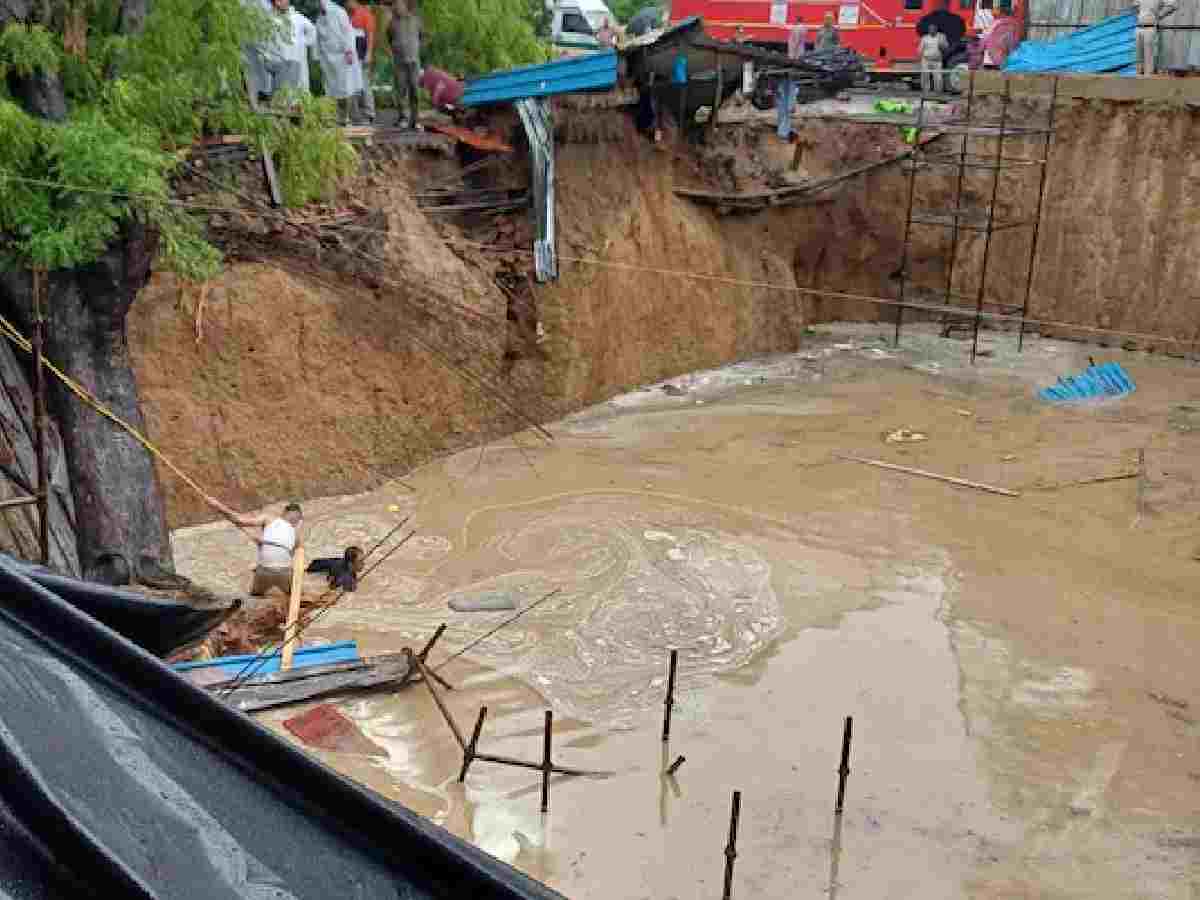 Delhi Rains: Wall collapses, three labourers feared trapped