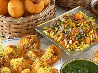 Top 7 Must-Try Street Foods in Delhi