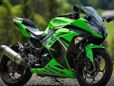 Kawasaki Ninja 300