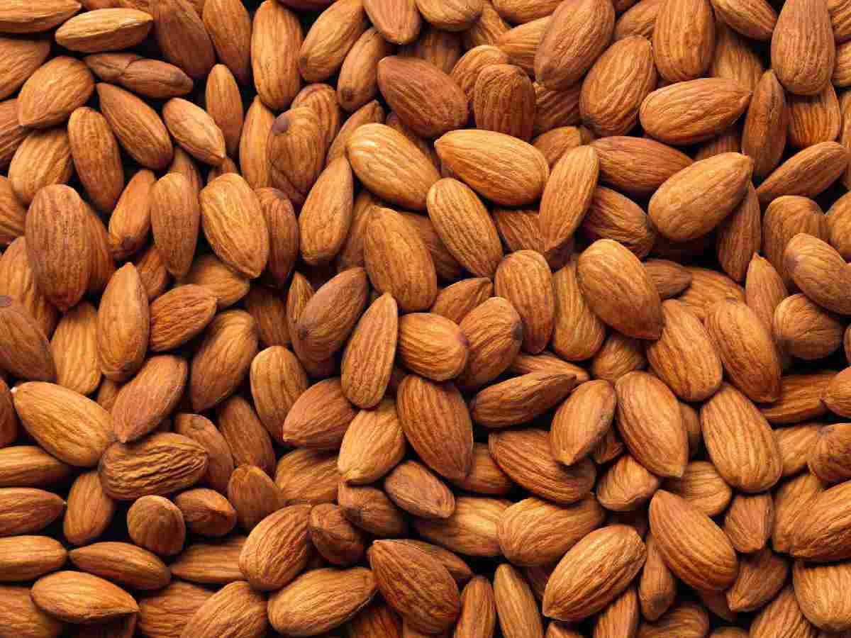 Almonds: Rich in magnesium, which helps relax muscles and improve sleep quality