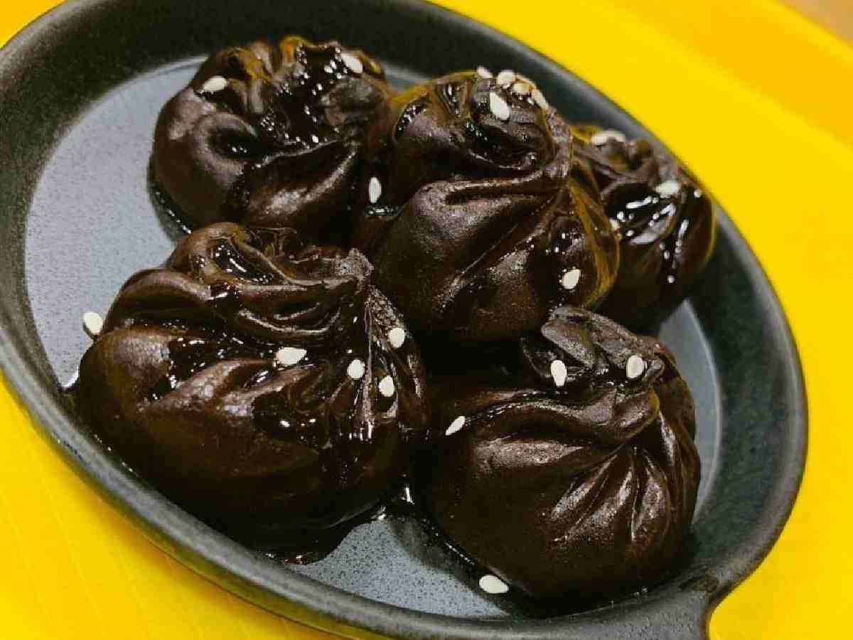 Chocolate Momos: Filled with chocolate, available steamed or fried, perfect as a dessert