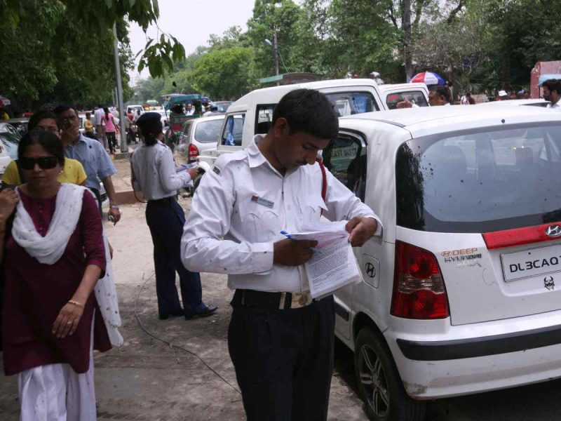 Delhi govt impounds over 2,200 overage vehicles to combat air pollution