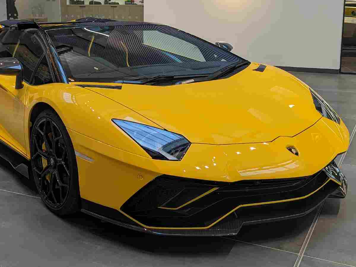 ‘Conman’ Sukesh’s high-end cars to go under the hammer