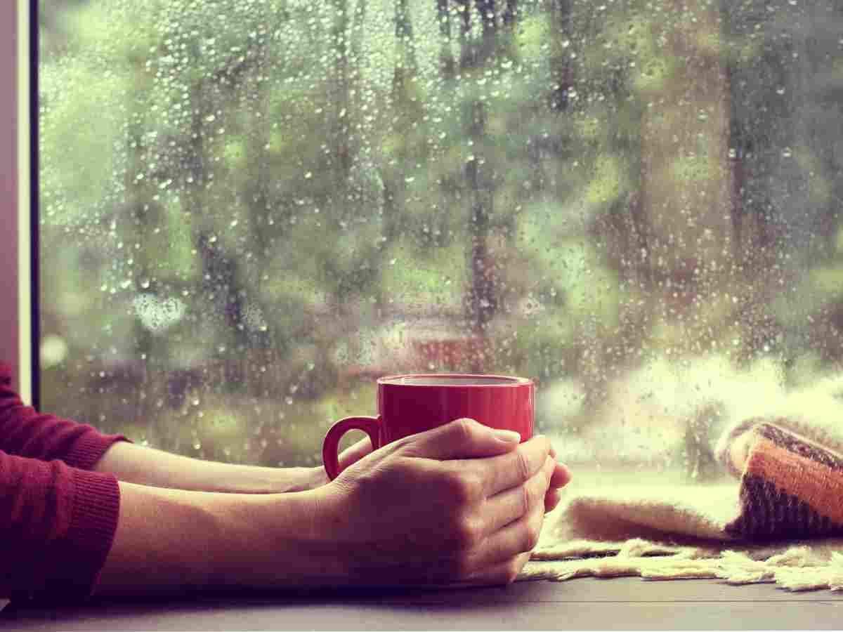 5 Warm Drinks For Rainy Days