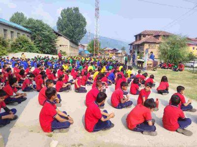 Children at a school receiving education on art andculture through a Routes2Routes programme
