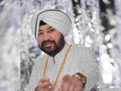 Blended classical singing with bhangra in latest song: Daler Mehndi