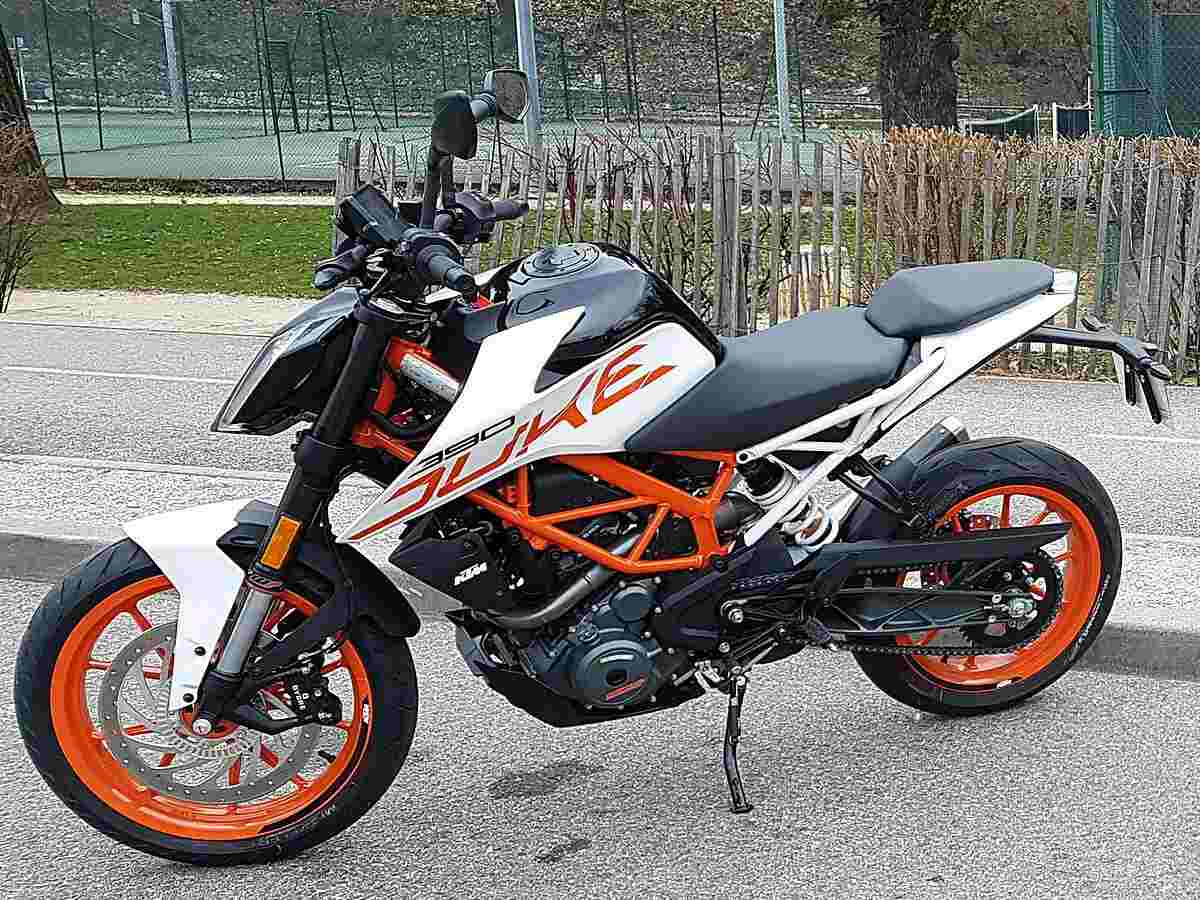 KTM RC 390: A performance-oriented bike with sharp handling and a high-revving engine.