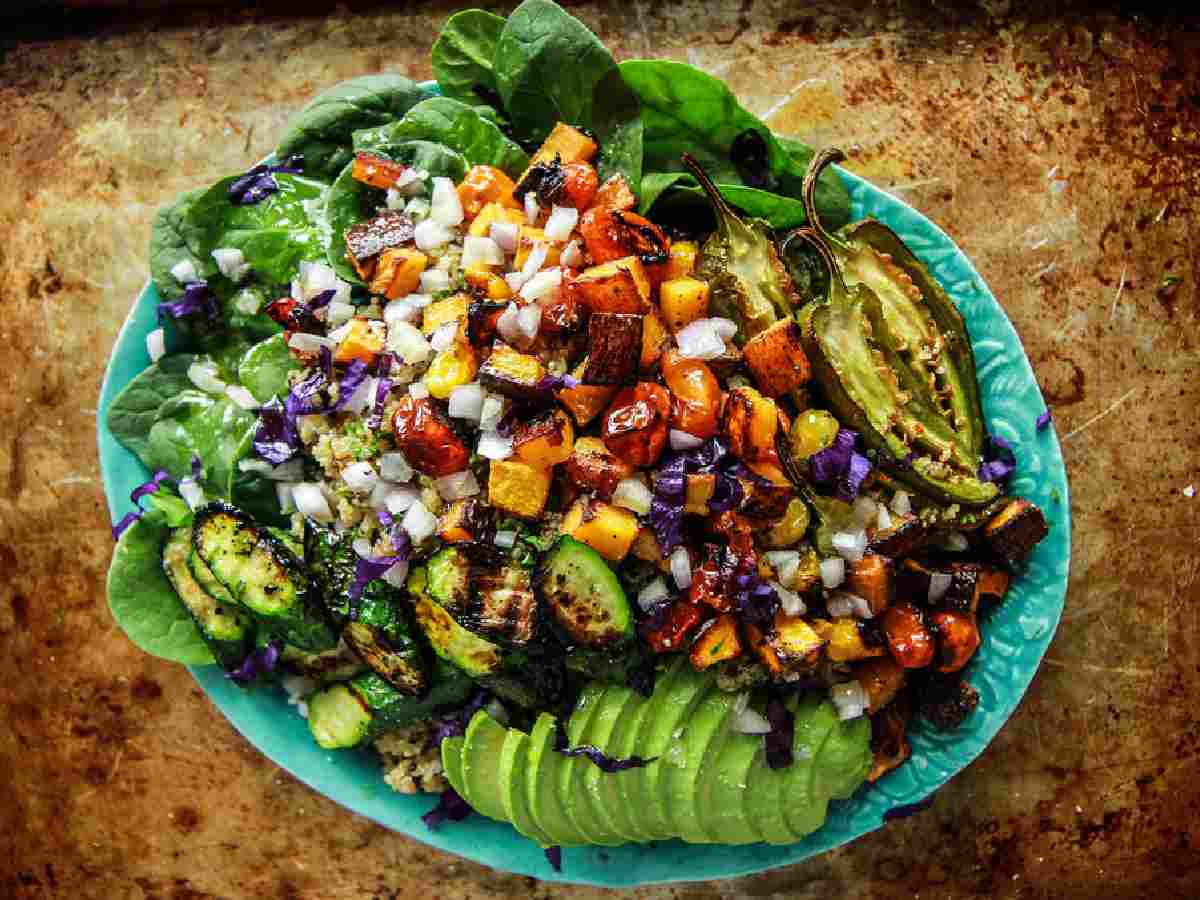 Roasted Vegetable Salad: Including carrots, bell peppers, and zucchini with a balsamic glaze