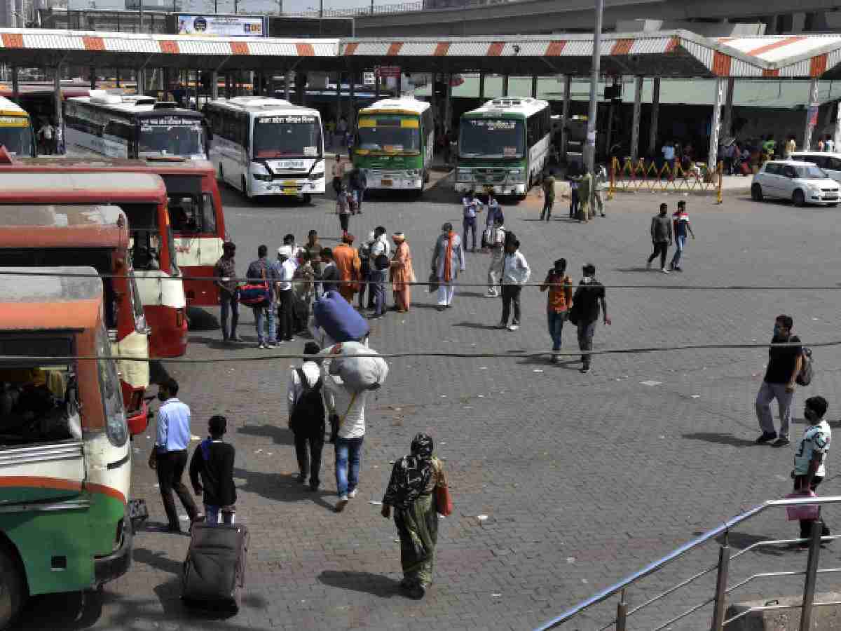 Delhi: Anand Vihar ISBT bus stand