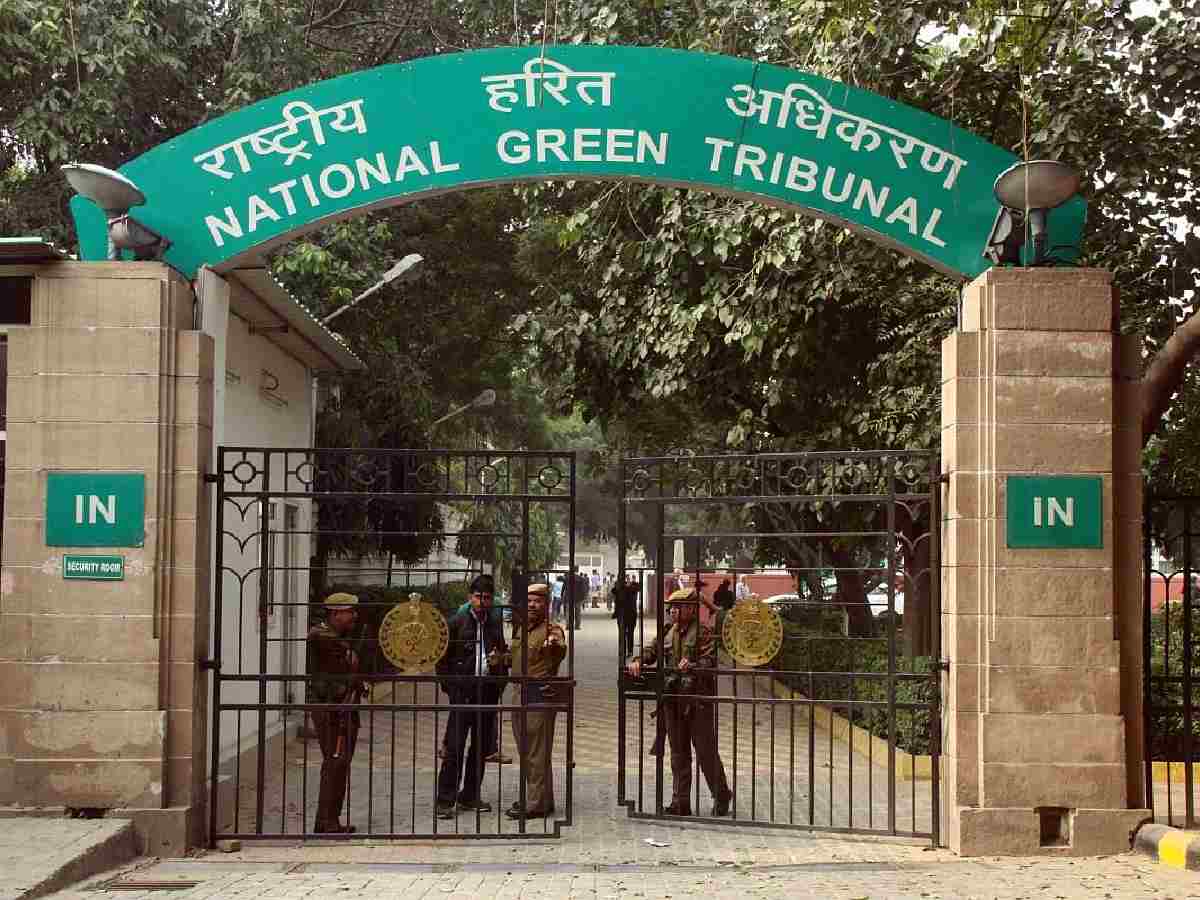 NGT issues notice to Delhi police chief, traffic commissioner over air pollution