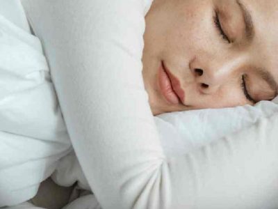 7 Effective Ways to Cure Insomnia Naturally