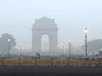 Delhi enveloped in toxic haze, AQI in severe zone in some areas