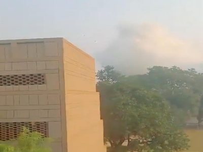 Delhi: Loud explosion near school in Rohini | WATCH