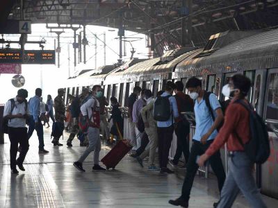 Delhi Metro gives boost to govt’s push for public transport amid worsening air quality