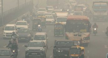 Delhi: AQI remains ‘very poor’, season’s lowest temperature recorded