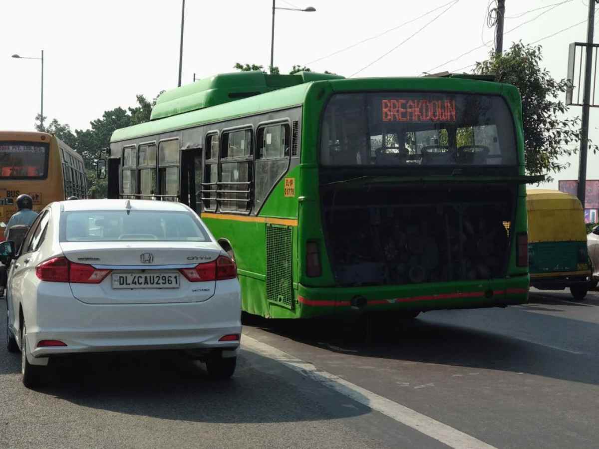 Ageing fleet chaos: Over 370 DTC buses breakdown daily in Delhi, commuters and drivers bear the brunt