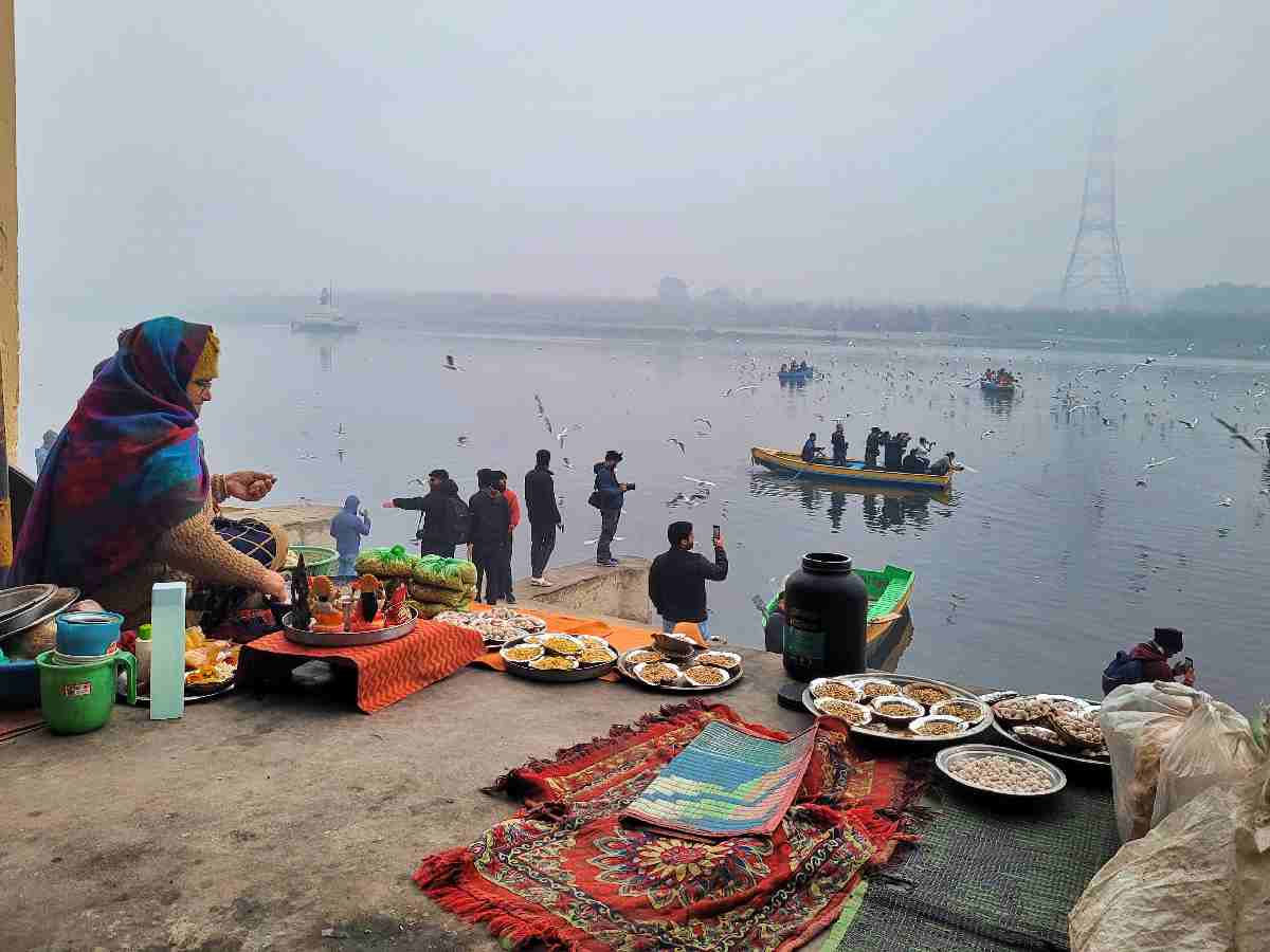 Temporary ghats will be set up along Yamuna for grand Chhath celebration: Delhi CM