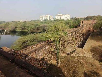 Delhi: Funds crunch stalls ASI’s efforts to restore Satpula Bridge