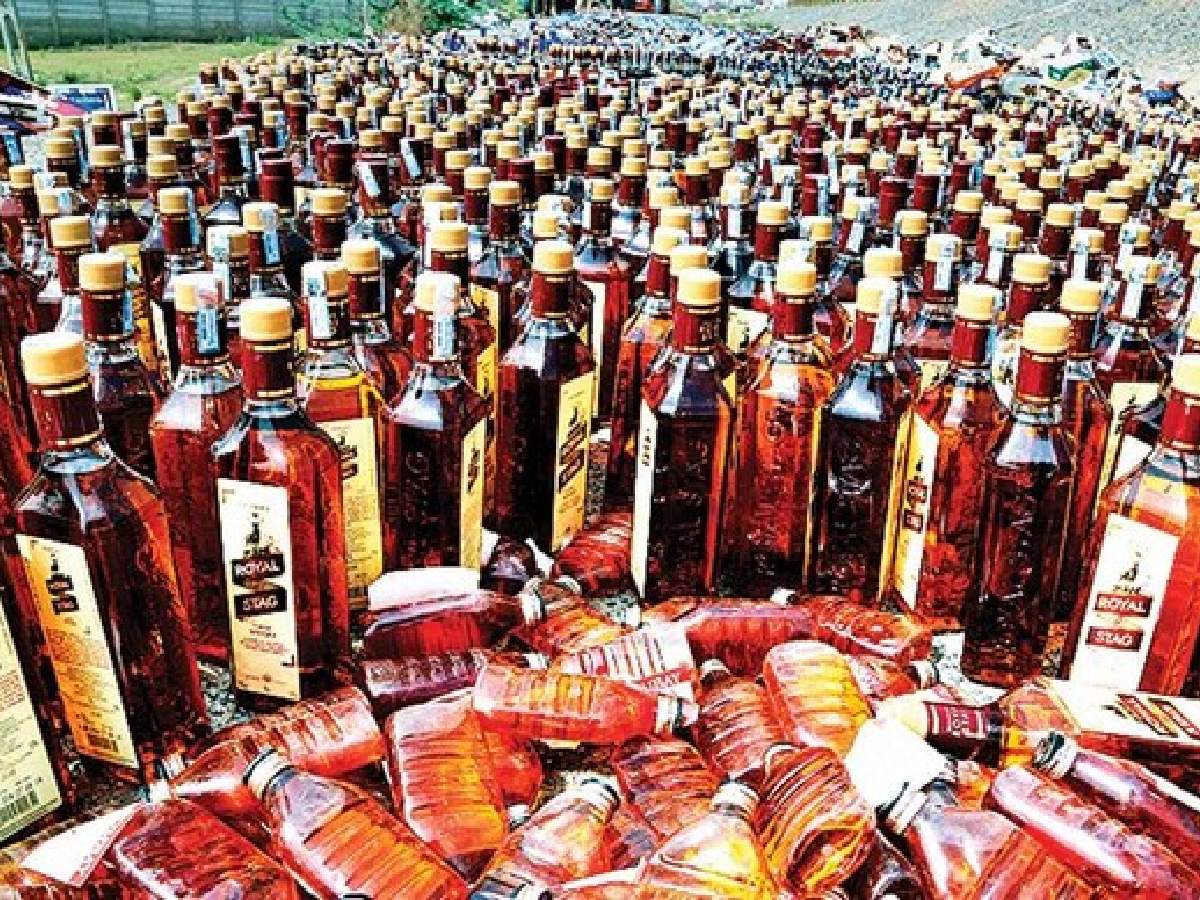 Delhi Polls: Excise teams seize 20,000 illicit liquor bottles worth Rs 50 lakh